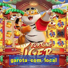 garota com local em joinville